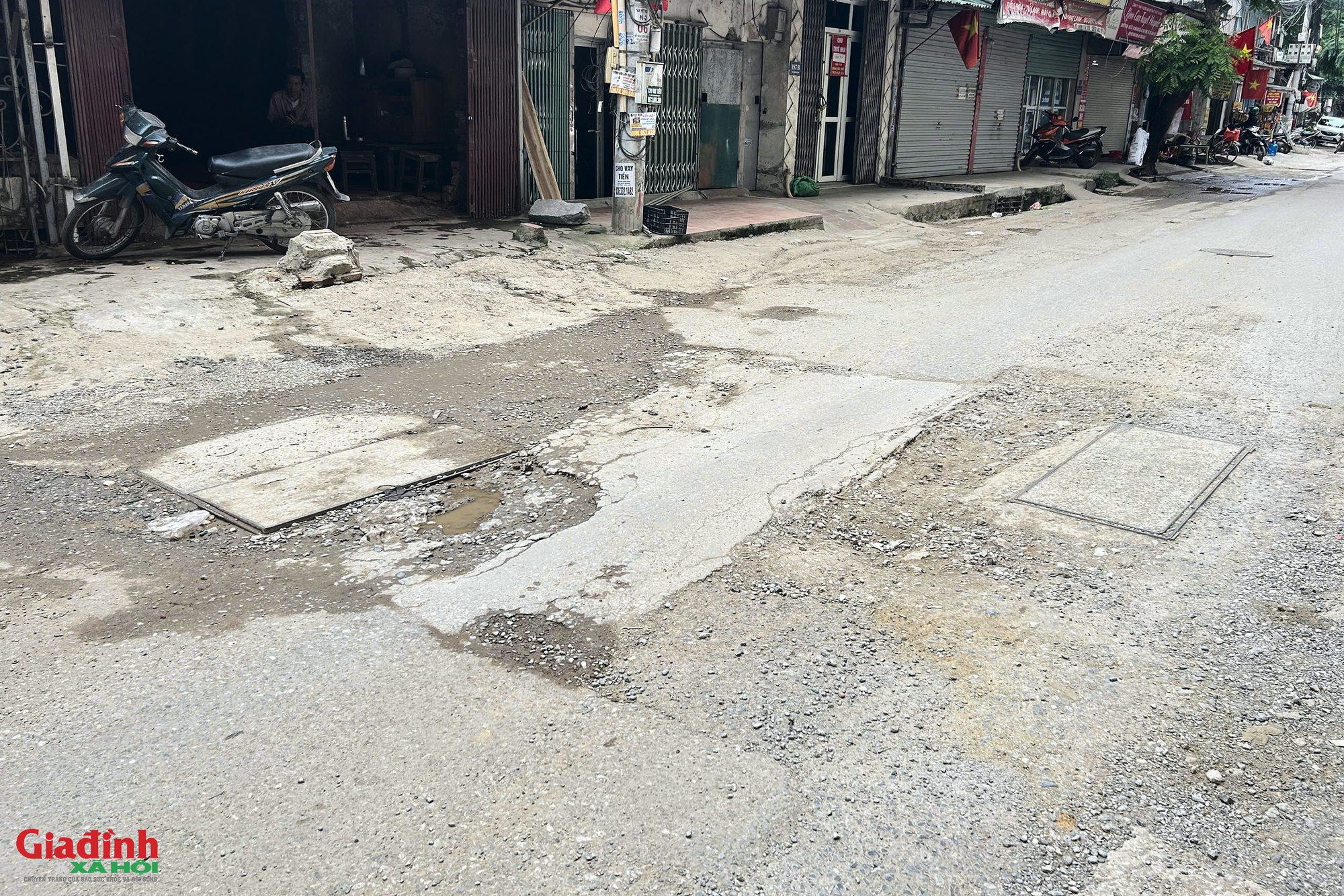H&agrave; Nội: Người d&acirc;n phố Thanh B&igrave;nh 'k&ecirc;u trời' v&igrave; Dự &aacute;n chậm tiến độ v&agrave; &ocirc; nhiễm m&ocirc;i trường - Ảnh 13.