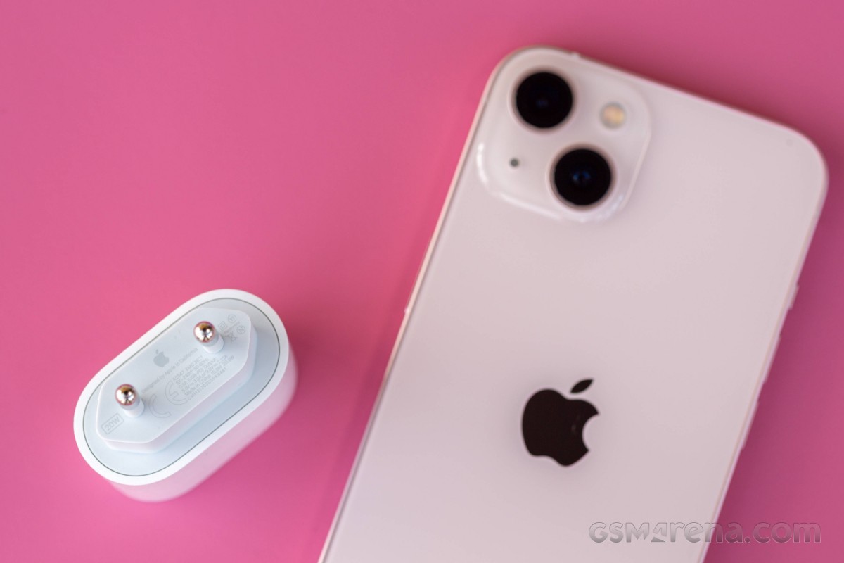 Gi&aacute; iPhone 13 mới nhất 2026: Cơ hội sở hữu smartphone xịn với gi&aacute; rẻ - Ảnh 6.