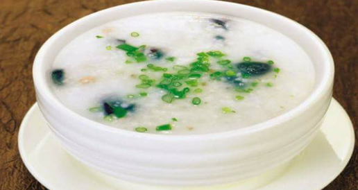 Thực phẩm mềm dễ ti&ecirc;u h&oacute;a gi&uacute;p giảm đau khi bị nhiệt miệng hiệu quả - Ảnh 1.