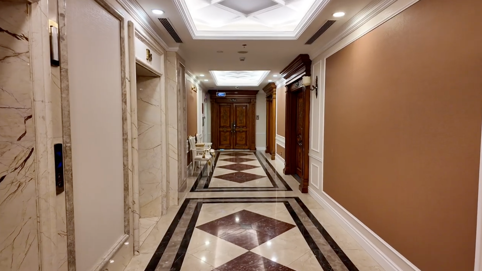 Ngỡ ng&agrave;ng Trước căn hộ hạng sang của Divo T&ugrave;ng Dương gi&aacute; hơn 200 triệu / m2 - Ảnh 13.