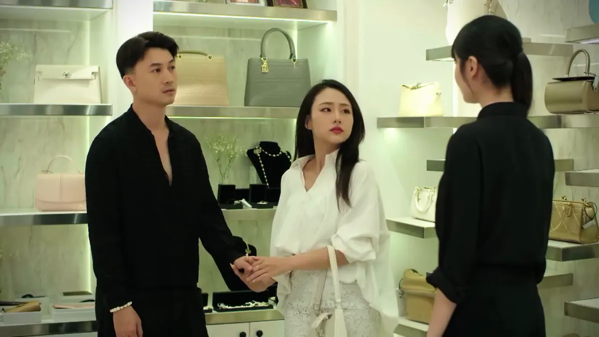 Thương (Quỳnh Kool) được tự do đến với Quân (Huỳnh Anh) - Ảnh 3. Thương (Quỳnh Kool) được tự do đến với Quân (Huỳnh Anh) - Ảnh 3.