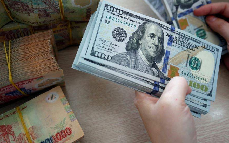 Tỷ giá USD hôm nay 13/5: Giá bán chợ đen giảm chỉ còn 26.531 đồng