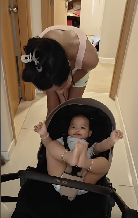 H ' Hen Ni&ecirc; buồn khi con g&aacute;i gọi ba ba: Video h&agrave;i hước khiến fan th&iacute;ch th&uacute; - Ảnh 2.