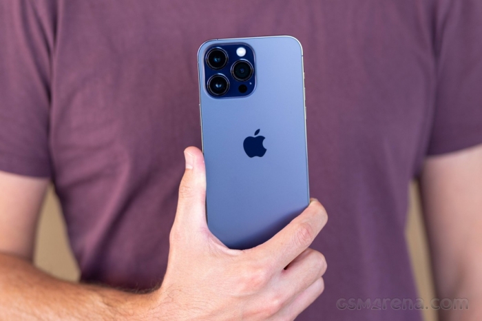 Gi&aacute; iPhone 14 Pro Max giảm sốc , c&oacute; n&ecirc;n mua m&aacute;y cũ trong năm 2026? - Ảnh 4.
