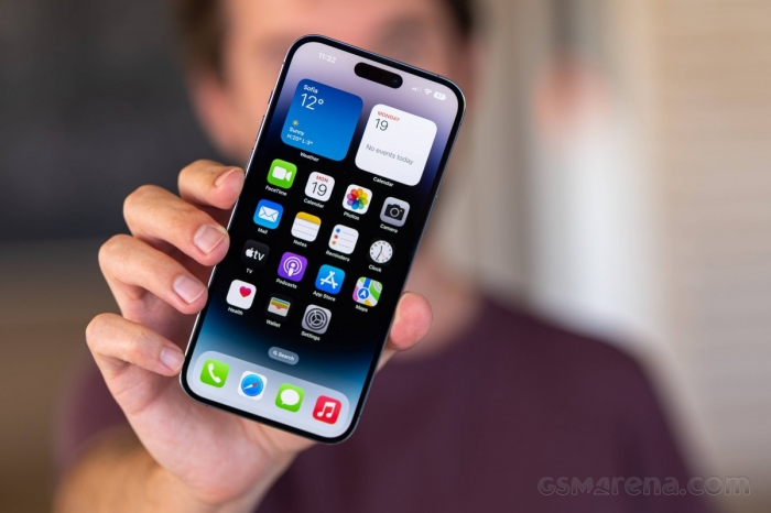 Gi&aacute; iPhone 14 Pro Max giảm sốc , c&oacute; n&ecirc;n mua m&aacute;y cũ trong năm 2026? - Ảnh 3.