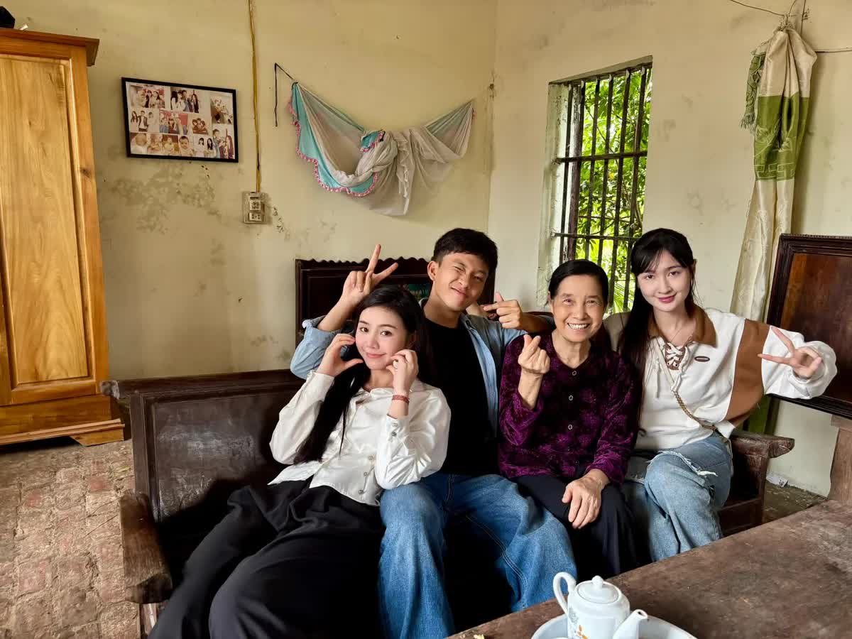 Kết phim Bước ch&acirc;n v&agrave;o đời g&acirc;y tranh c&atilde;i v&agrave; dẫn đầu lượng người xem th&aacute;ng 5 năm 2026 - Ảnh 2.