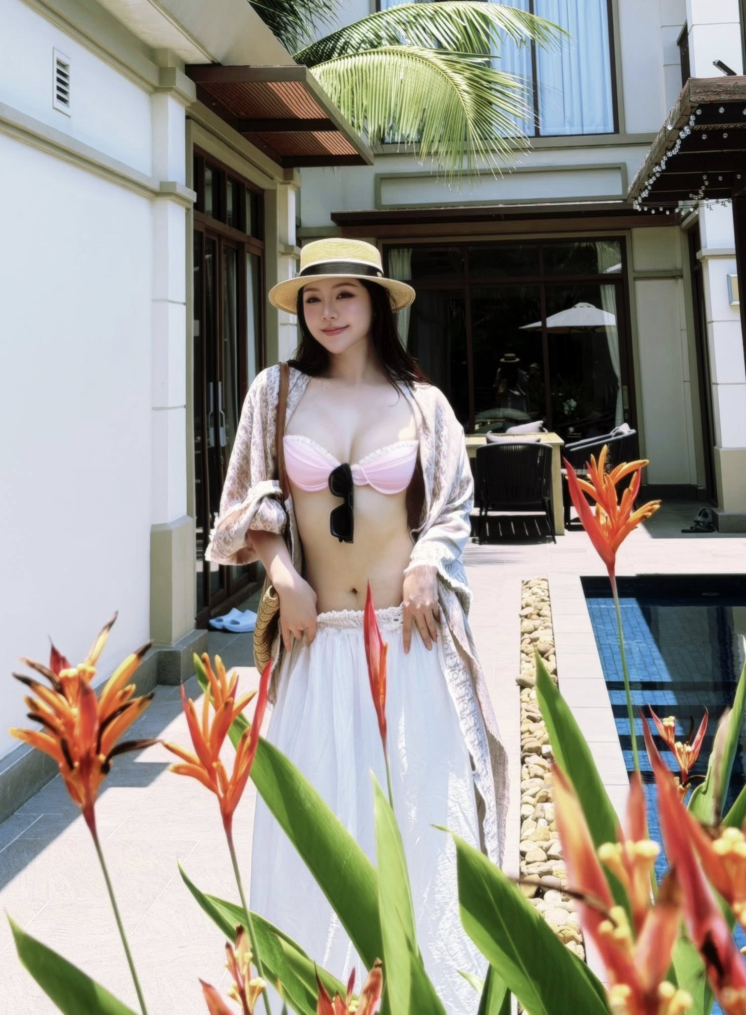 Hội bạn thân showbiz diện bikini rực rỡ tại bãi biển 2026 - Ảnh 3. Hội bạn thân showbiz diện bikini rực rỡ tại bãi biển 2026 - Ảnh 3.