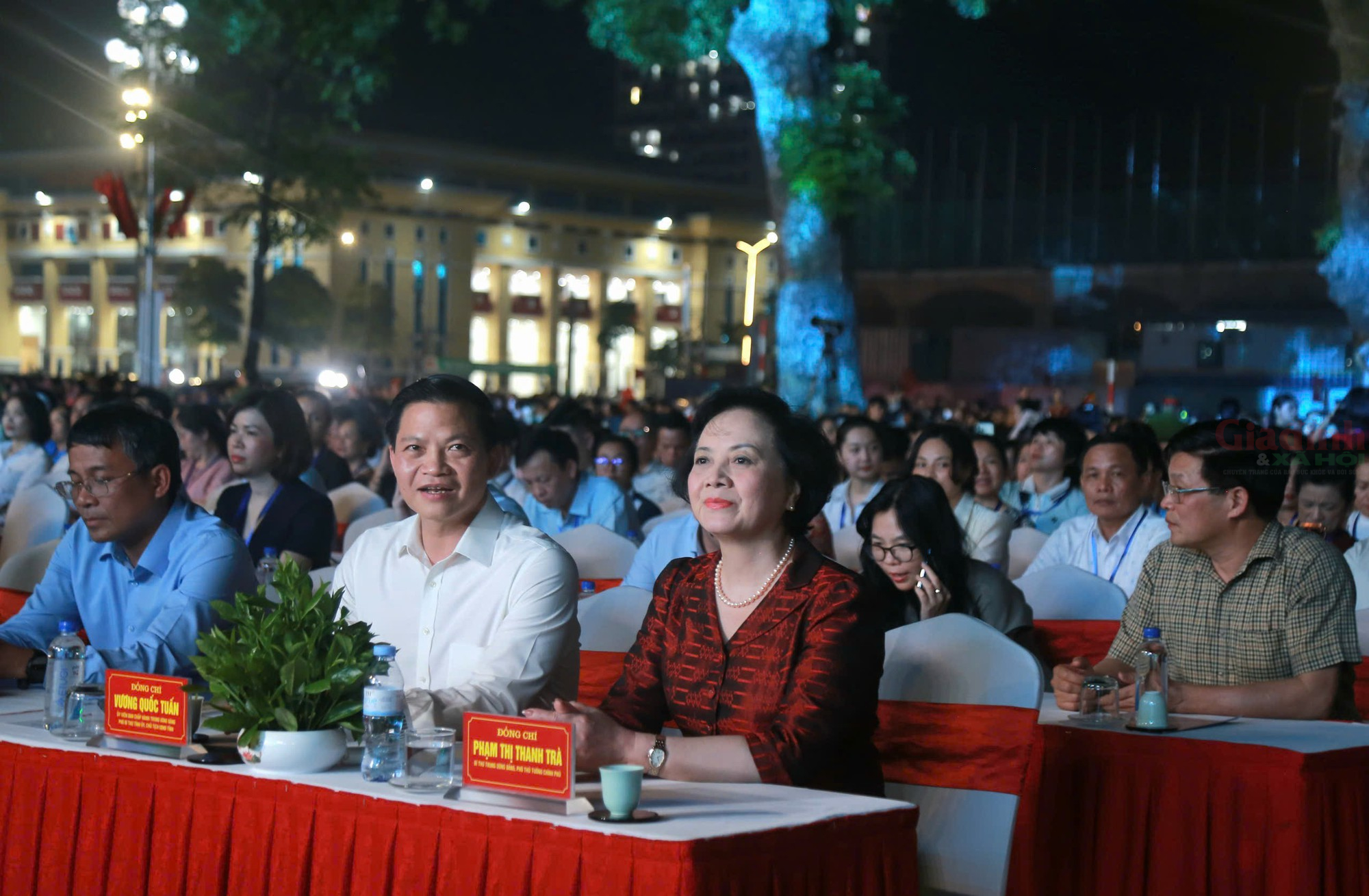 M&atilde;n nh&atilde;n drone show, ph&aacute;o hoa trong đ&ecirc;m khai mạc du lịch Th&aacute;i Nguy&ecirc;n 2026 - Ảnh 2.