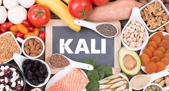 Thực phẩm gi&agrave;u kali: Bổ sung đ&uacute;ng c&aacute;ch để sống thọ v&agrave; bảo vệ tim mạch - Ảnh 1.