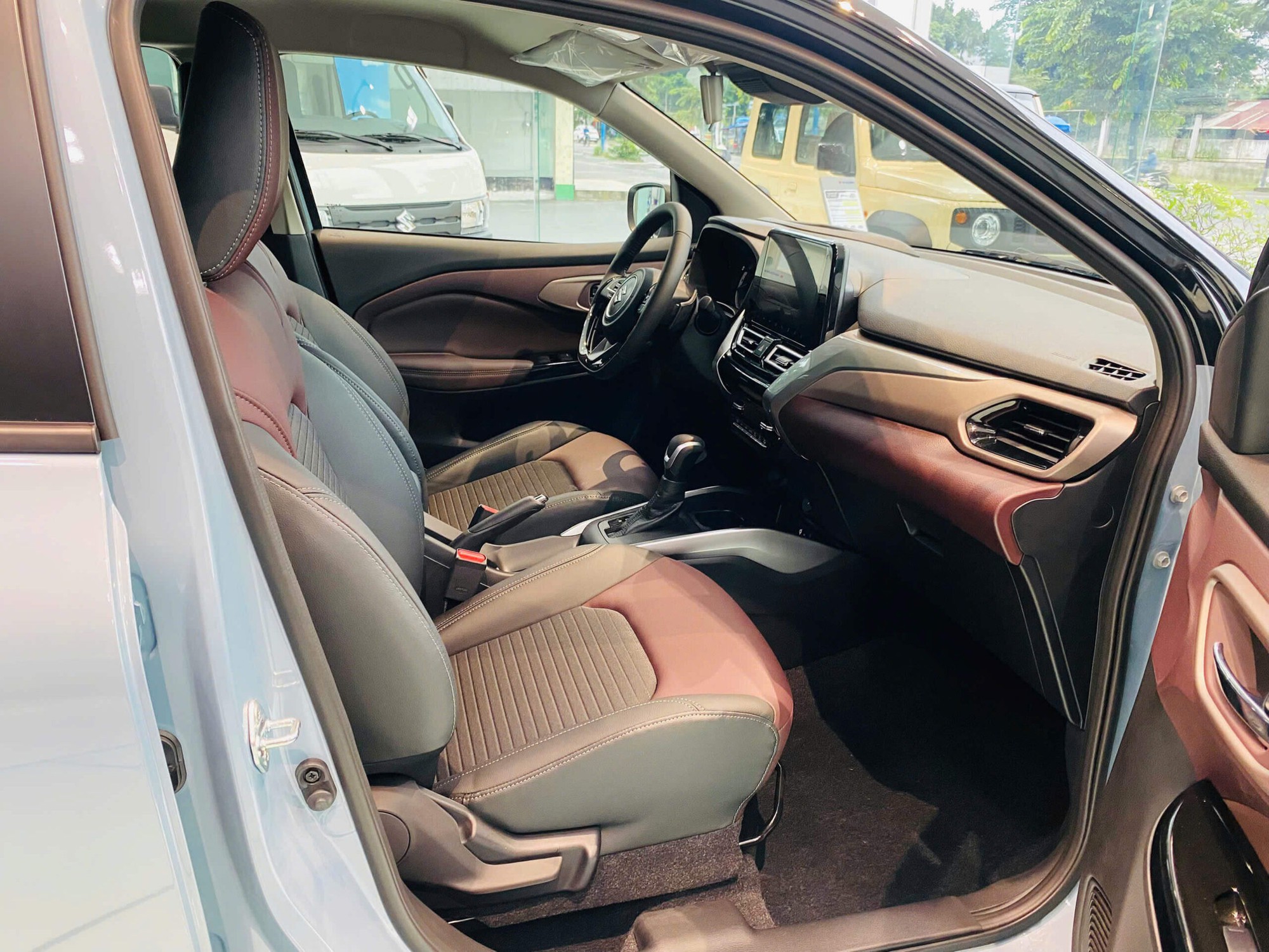 Gi&aacute; xe Suzuki Fronx giảm mạnh 2026 , SUV đ&ocirc; thị rẻ hơn Kia Morning , Hyundai Grand i10 - Ảnh 4.