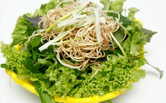 Người đàn ông 42 tuổi phát hiện tổn thương gan vì thói quen ăn rau nhiều người Việt mắc phải - Ảnh 2.