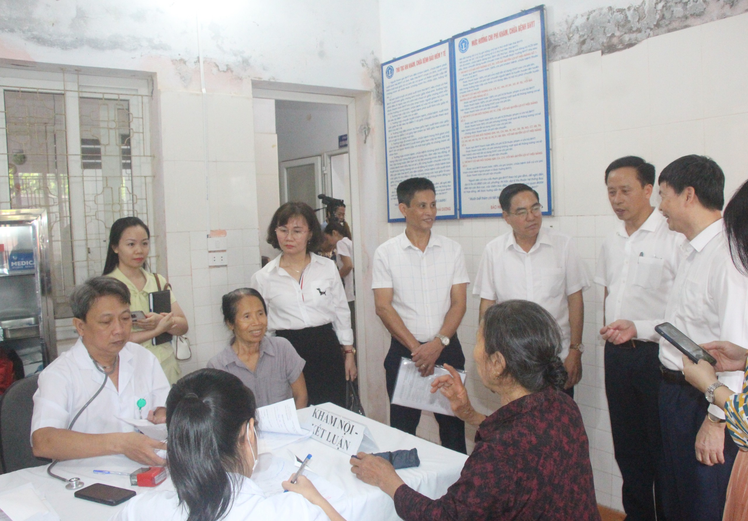 Hải Ph&ograve;ng đẩy mạnh truyền th&ocirc;ng kh&aacute;m sức khỏe định kỳ cho người cao tuổi - Ảnh 1.