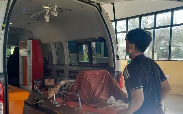 Đập tay v&agrave;o k&iacute;nh l&uacute;c n&oacute;ng giận, thanh ni&ecirc;n 27 tuổi phải phẫu thuật cứu c&aacute;nh tay - Ảnh 2.