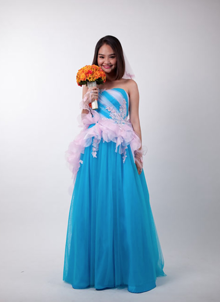 Cuộc sống tr&aacute;i ngược của d&agrave;n mỹ nh&acirc;n phim 'Nh&agrave; c&oacute; 5 n&agrave;ng ti&ecirc;n' sau 13 năm - Ảnh 1.
