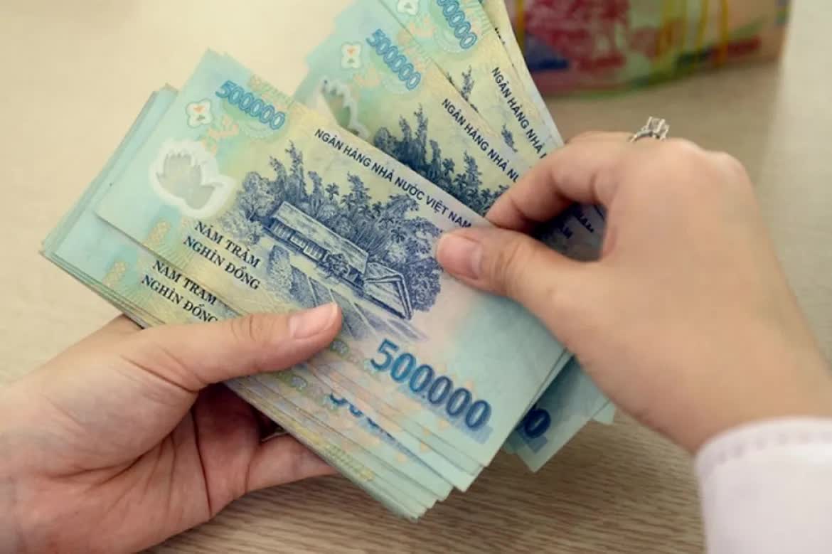 C&aacute;ch t&iacute;nh tiền lương c&aacute;n bộ từ 1 / 7 v&agrave; quy định mới về h&igrave;nh ảnh trẻ em - Ảnh 1.