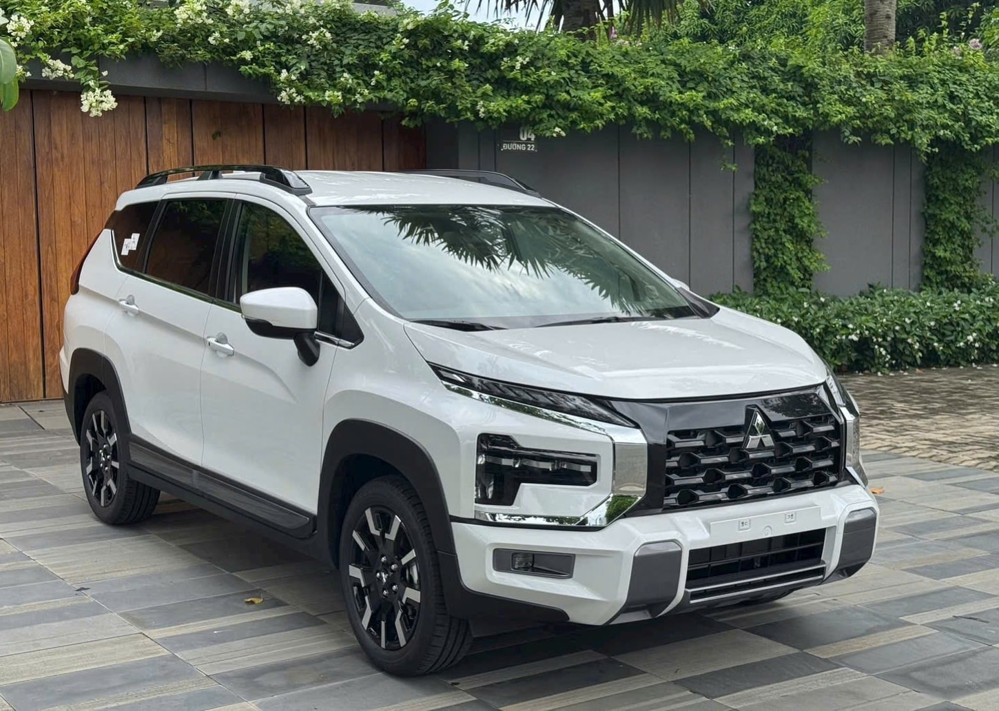 Trải nghiệm MPV 7 chỗ gi&aacute; 499 triệu đồng tại đại l&yacute; Việt , lựa chọn ho&agrave;n hảo cho gia đ&igrave;nh - Ảnh 5.