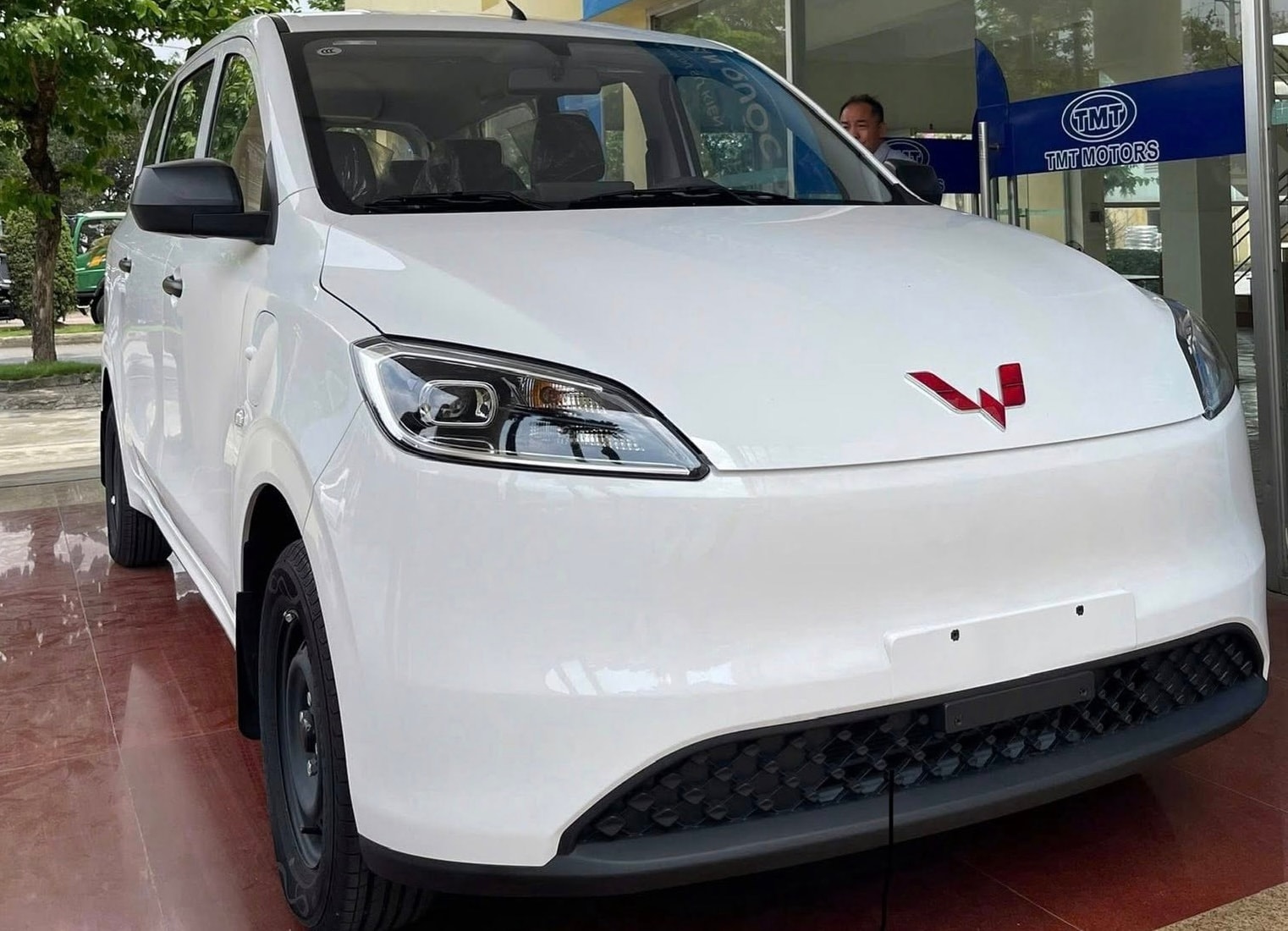 Trải nghiệm MPV 7 chỗ gi&aacute; 499 triệu đồng tại đại l&yacute; Việt , lựa chọn ho&agrave;n hảo cho gia đ&igrave;nh - Ảnh 2.