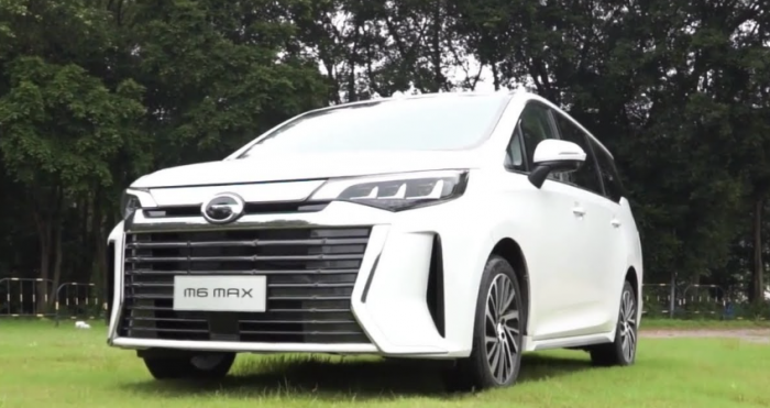 MPV 7 chỗ gi&aacute; rẻ 386 triệu đồng s&aacute;nh ngang Mitsubishi Xpander tại Việt Nam năm 2026 - Ảnh 4.