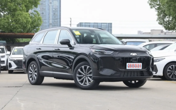 SUV 7 chỗ hybrid giá 463 triệu đồng mạnh 360 mã lực, công nghệ vượt tầm sánh ngang Ford Everest, rẻ chỉ ngang sedan Toyota Vios khuấy đảo thị trường - Ảnh 3. SUV 7 chỗ hybrid giá 463 triệu đồng mạnh 360 mã lực, công nghệ vượt tầm sánh ngang Ford Everest, rẻ chỉ ngang sedan Toyota Vios khuấy đảo thị trường - Ảnh 3.