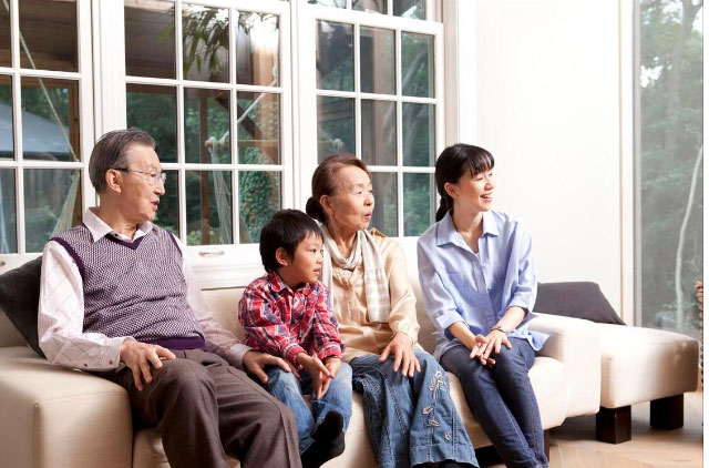 Từng ghét cay ghét đắng bố mẹ chồng vì đòi tiền hàng tháng, 10 năm sau mới biết mình sai quá nhiều - Ảnh 1. Từng ghét cay ghét đắng bố mẹ chồng vì đòi tiền hàng tháng, 10 năm sau mới biết mình sai quá nhiều - Ảnh 1.