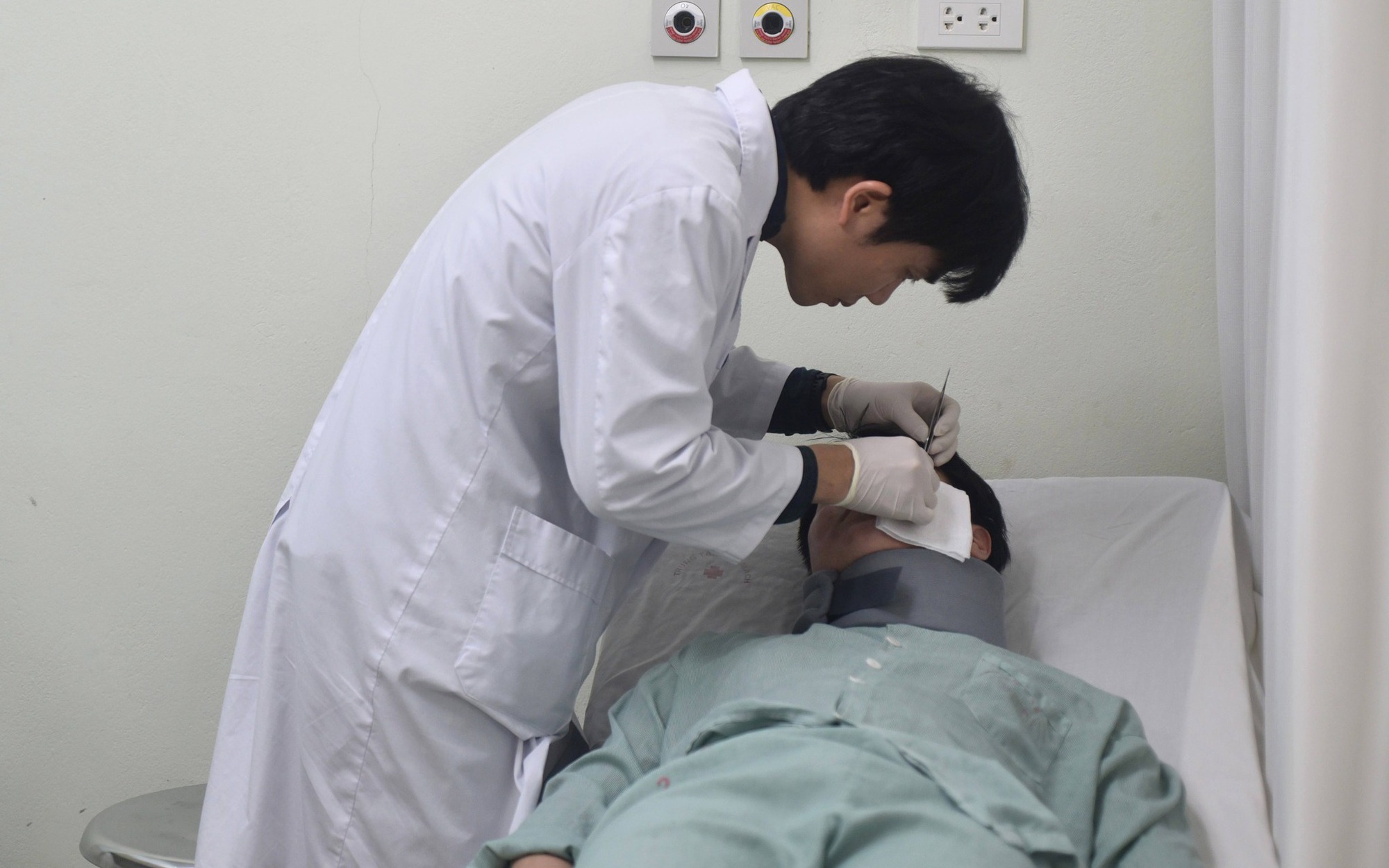 Ti&ecirc;m filler 5-10 năm, nhiều chị em bất ngờ phải nhập viện v&igrave; biến chứng - Ảnh 3.
