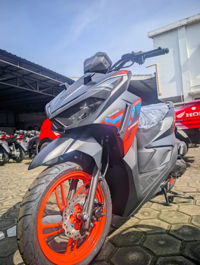 Gi&aacute; xe ga 125cc Honda Vario 2026: Thiết kế thể thao v&agrave; gi&aacute; chỉ 46 triệu đồng - Ảnh 2.
