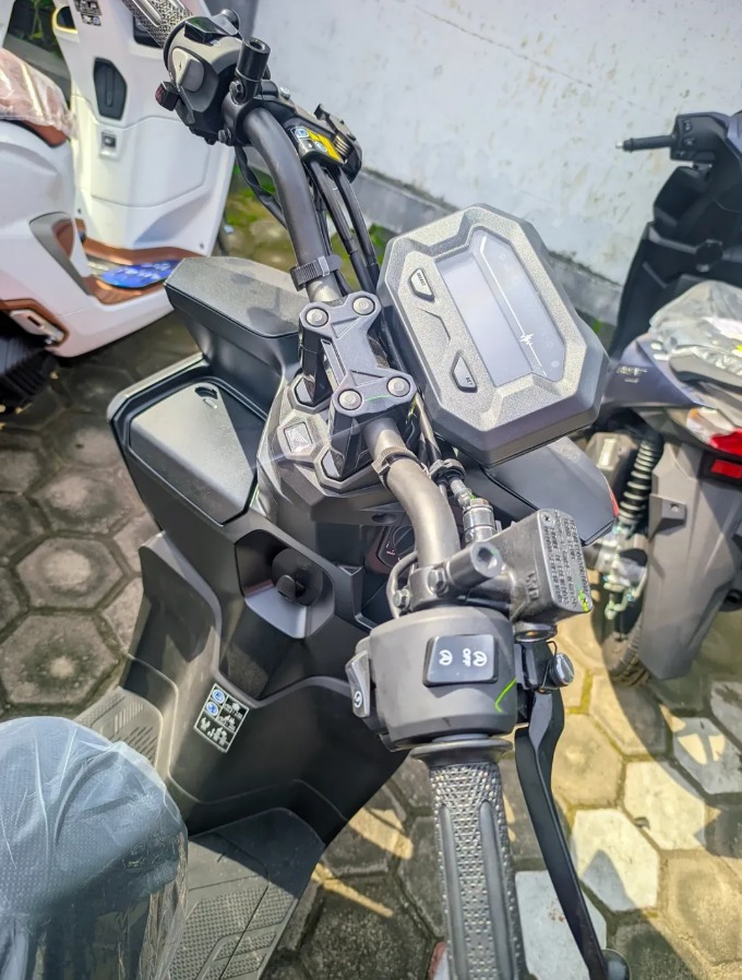 Gi&aacute; xe ga 125cc Honda Vario 2026: Thiết kế thể thao v&agrave; gi&aacute; chỉ 46 triệu đồng - Ảnh 4.