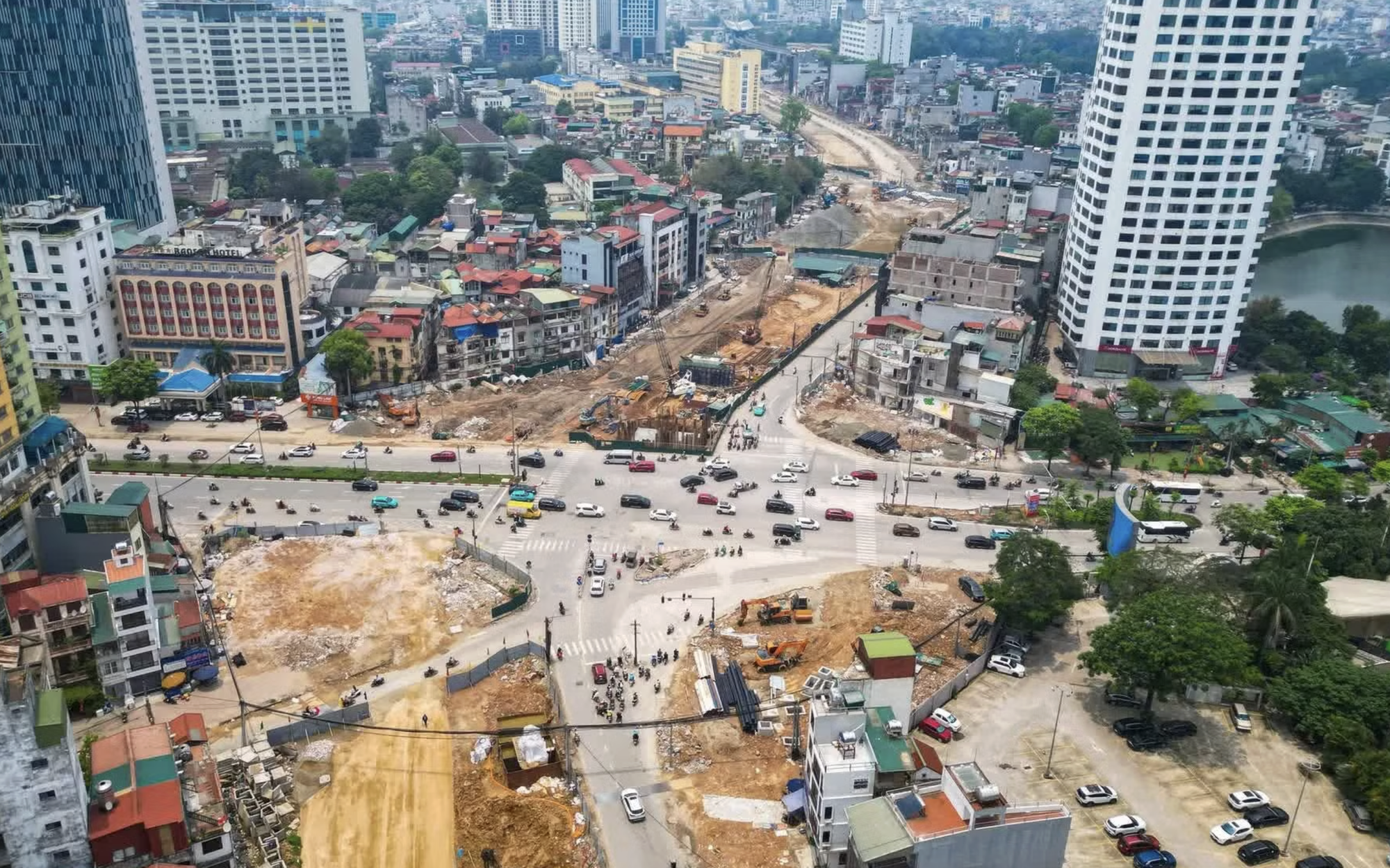 H&agrave; Nội đề xuất tăng bồi thường thu hồi đất tối đa 1 , 5 lần để đẩy nhanh GPMB - Ảnh 1.