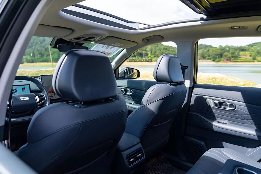 Gi&aacute; SUV hybrid đẹp v&agrave; tiết kiệm xăng tại Việt Nam năm 2026 - Ảnh 3.