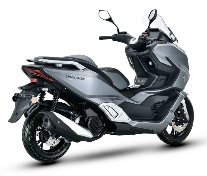 Xe ga 150cc giá 47,8 triệu đồng sở hữu ABS, TCS như SH 160i, rẻ hơn Air BLade gây sốt thị trường - Ảnh 4. Xe ga 150cc giá 47,8 triệu đồng sở hữu ABS, TCS như SH 160i, rẻ hơn Air BLade gây sốt thị trường - Ảnh 4.