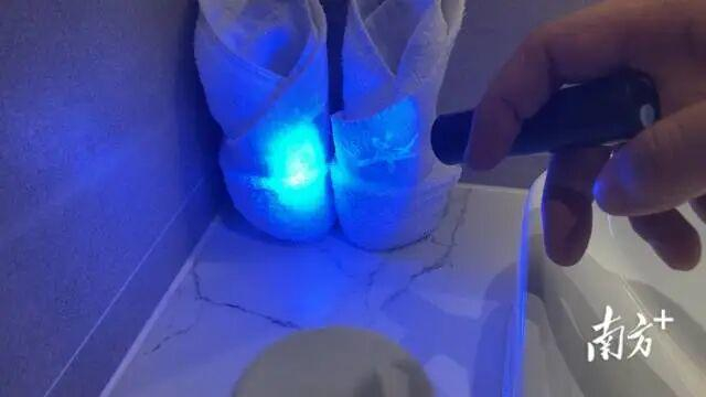 Ph&aacute;t hiện h&agrave;ng loạt kh&aacute;ch sạn nổi tiếng kh&ocirc;ng được thay ga giường, vỏ chăn gối, khăn tắm v&agrave; cốc nước sau mỗi lượt kh&aacute;ch - Ảnh 1.