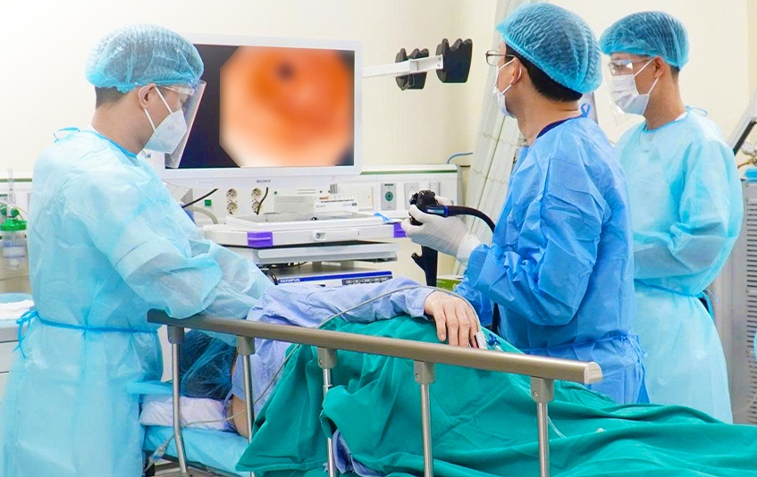 Người phụ nữ 48 tuổi phát hiện ung thư dạ dày đã di căn buồng trứng từ dấu hiệu nhiều người Việt bỏ qua - Ảnh 1. Người phụ nữ 48 tuổi phát hiện ung thư dạ dày đã di căn buồng trứng từ dấu hiệu nhiều người Việt bỏ qua - Ảnh 1.