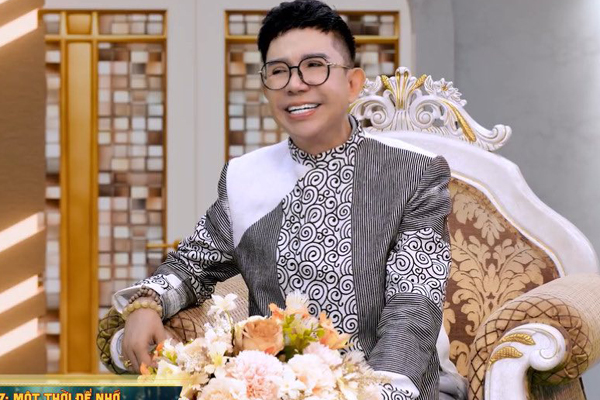 Trước khi bị bắt v&igrave; li&ecirc;n quan đến ma t&uacute;y, ca sĩ Long Nhật từng thừa nhận bản th&acirc;n &ldquo;sến&rdquo;, y&ecirc;u th&iacute;ch sự 'nữ t&iacute;nh' - Ảnh 6.