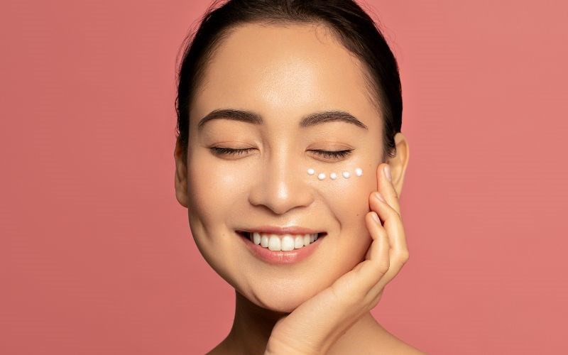 T&oacute;c xơ x&aacute;c như rơm v&igrave; nắng n&oacute;ng: 5 bước phục hồi t&oacute;c ch&aacute;y nắng cấp tốc ngay tại nh&agrave; - Ảnh 6.
