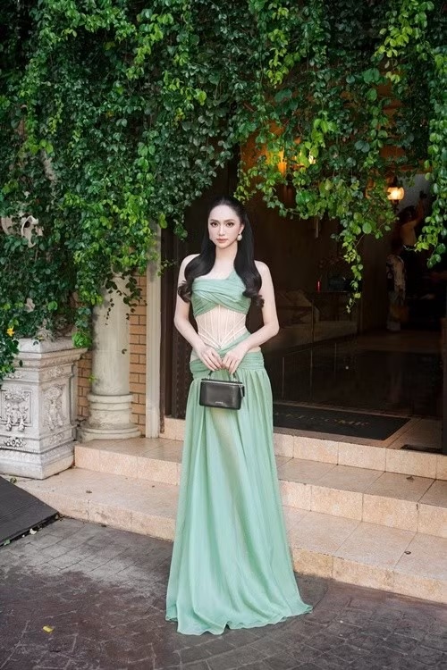 Tin sao ng&agrave;y 24/5:  - Ảnh 1.