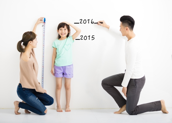 4 sai lầm khiến trẻ kh&oacute; đạt chiều cao tối đa, nhiều cha mẹ Việt mắc phải - Ảnh 1.