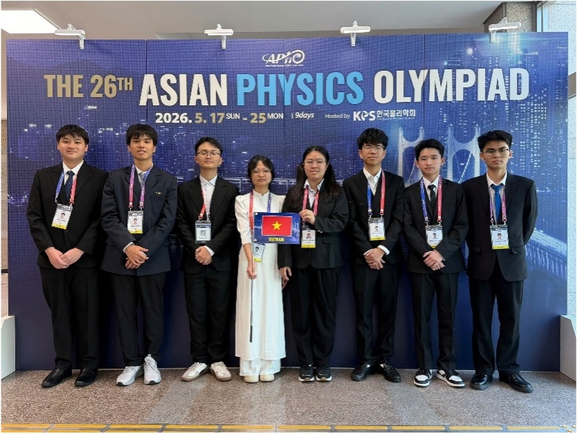 Việt Nam đoạt 8 huy chương Olympic Vật l&yacute; ch&acirc;u &Aacute; lần thứ 26 - Ảnh 1.