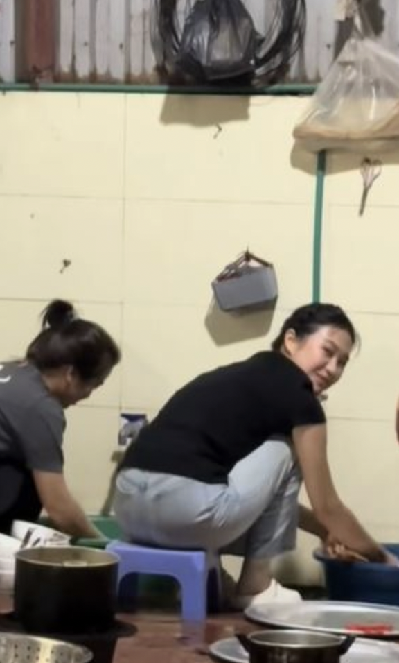 Do&atilde;n Hải My g&acirc;y ch&uacute; &yacute; với h&igrave;nh ảnh giản dị khi về qu&ecirc; chồng ở Hưng Y&ecirc;n - Ảnh 4.