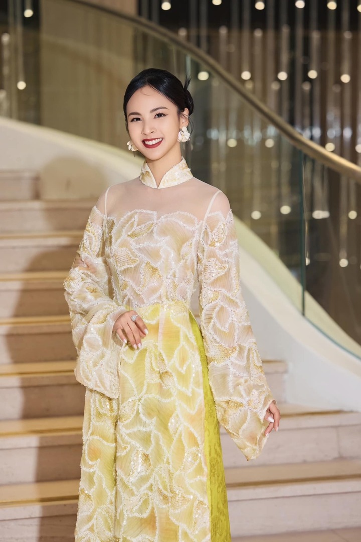 &Aacute; hậu Việt vừa nhận bằng thạc sĩ tại Mỹ: Học vấn nổi bật, từng l&agrave;m BTV của VTV - Ảnh 9.