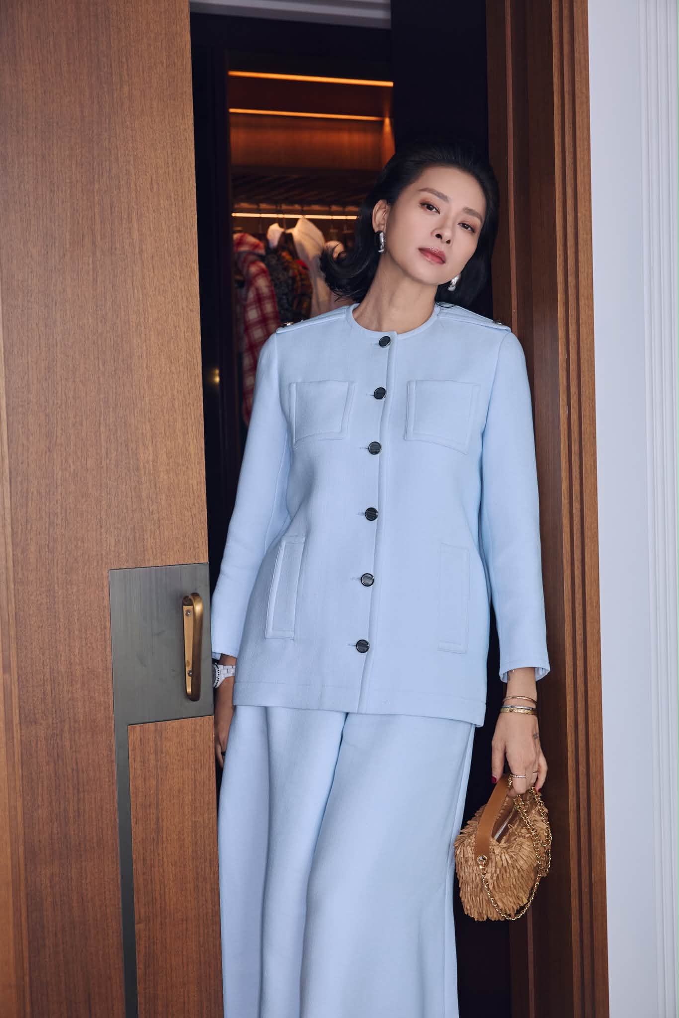 Ng&ocirc; Thanh V&acirc;n g&acirc;y ấn tượng với set đồ tiền tỷ tại show thời trang Seoul 2026 - Ảnh 2.