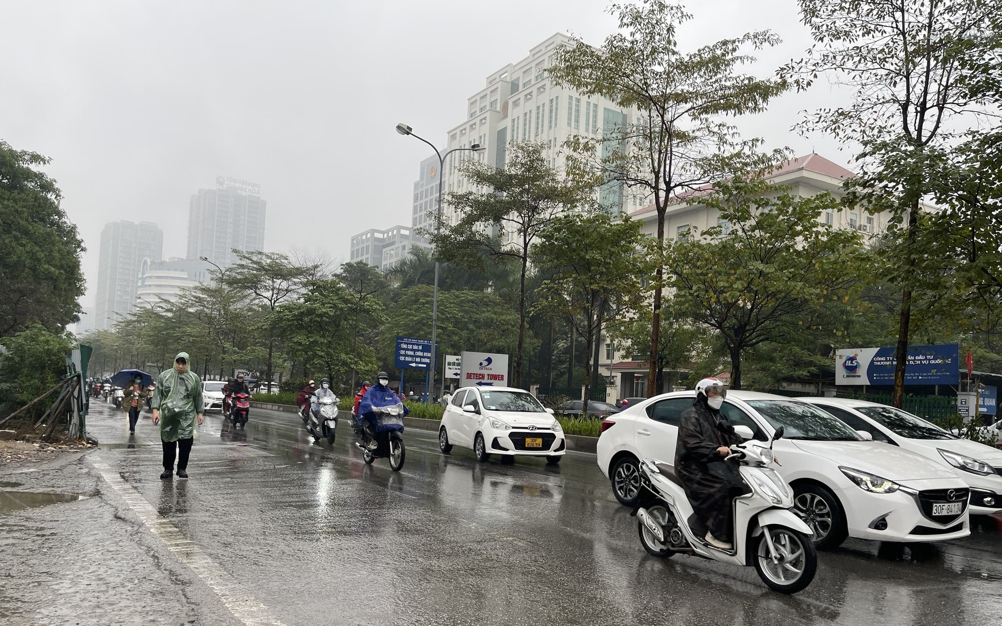 H&agrave; Nội v&agrave; miền Bắc sắp đ&oacute;n tin vui về thời tiết sau chuỗi ng&agrave;y mưa lớn k&eacute;o d&agrave;i