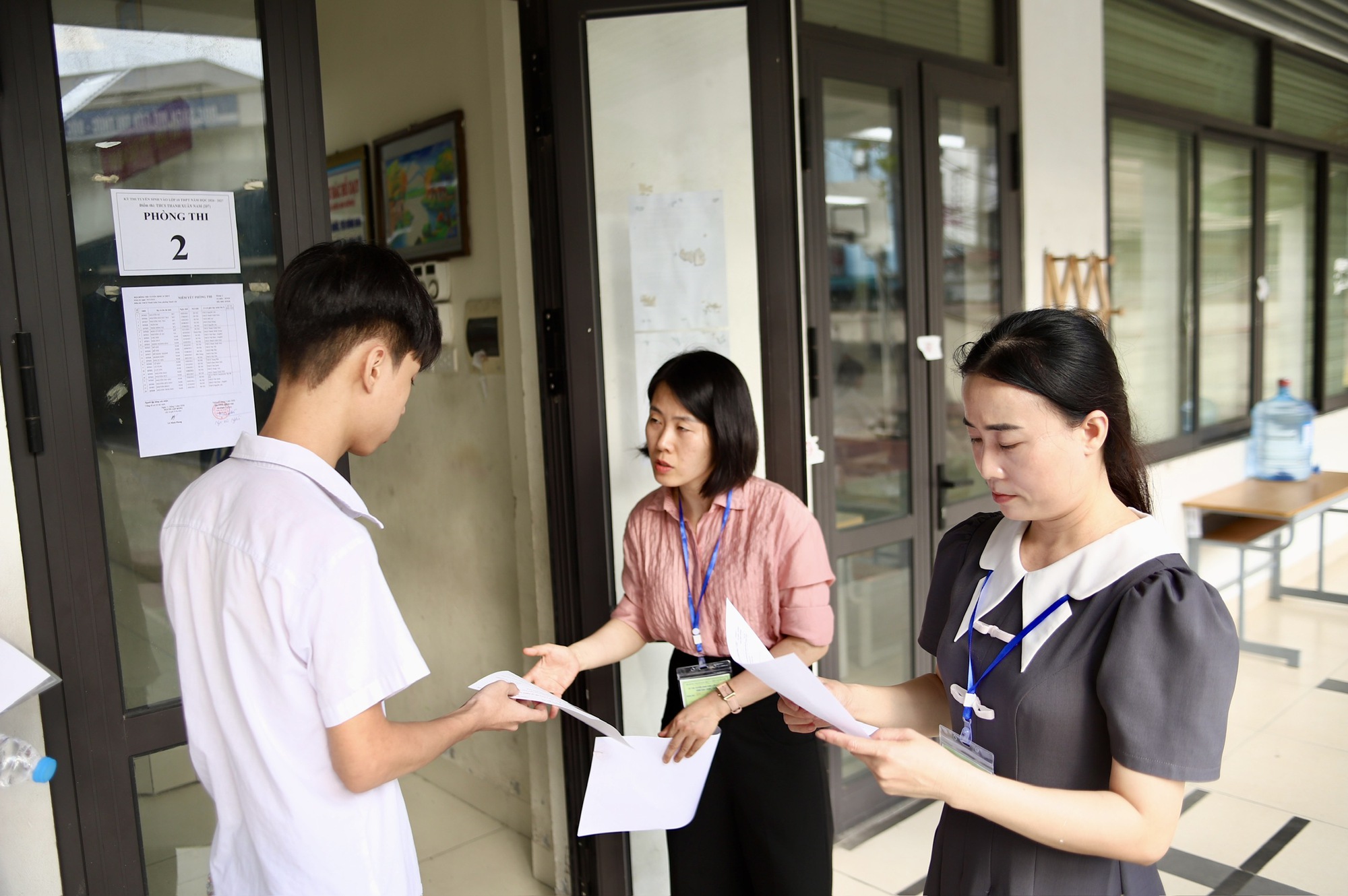 Sĩ tử H&agrave; Nội tự tin bước v&agrave;o kỳ thi tuyển sinh lớp 10- Ảnh 8.