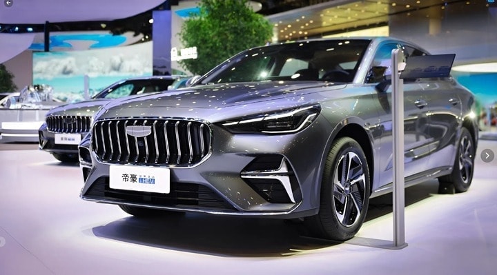 Sedan hybrid gi&aacute; 237 triệu đồng đẹp sang chảnh, ti&ecirc;u thụ xăng 2,22L/100 km, rẻ hơn Kia Morning, Hyundai Grand i10 đ&uacute;ng gu chị em sẽ về Việt Nam? - Ảnh 2.
