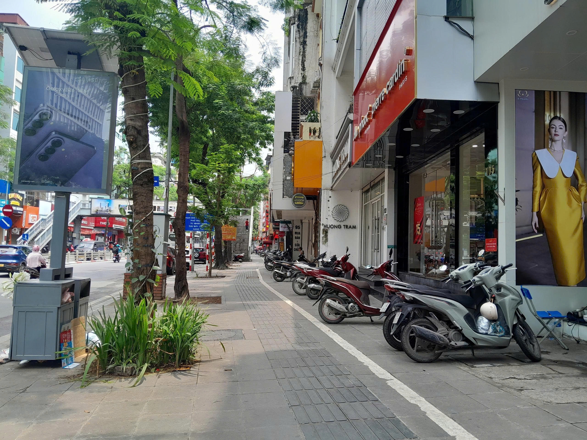 Vỉa h&egrave; H&agrave; Nội 2026 thay đổi sau nhiều đợt lập lại trật tự đ&ocirc; thị như thế n&agrave;o? - Ảnh 2.