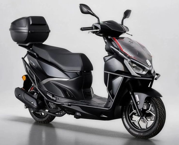 Xe ga 150cc gi&aacute; 38 , 5 triệu đồng: S&aacute;nh ngang Honda SH Mode v&agrave; Air Blade - Ảnh 7.