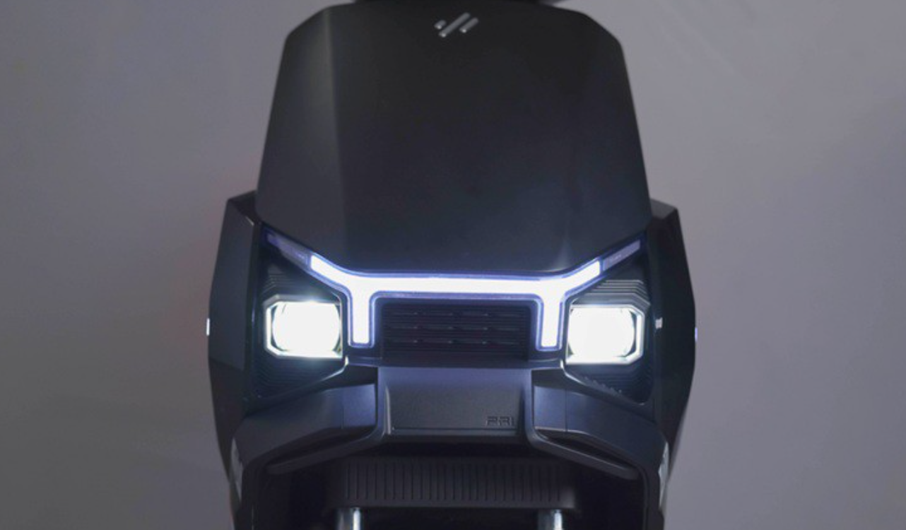 Xe m&aacute;y điện gi&aacute; rẻ 2026: EZI Ray 01 15 triệu đồng đi 120 km / lần sạc - Ảnh 3.