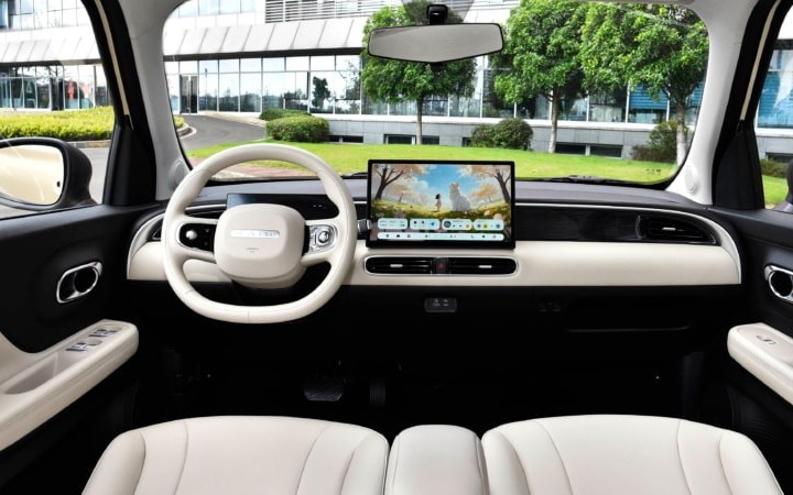 SUV hạng C Geely gi&aacute; 374 triệu đồng: Đối thủ Mazda CX - 5 v&agrave; Hyundai Tucson năm 2026 - Ảnh 1.