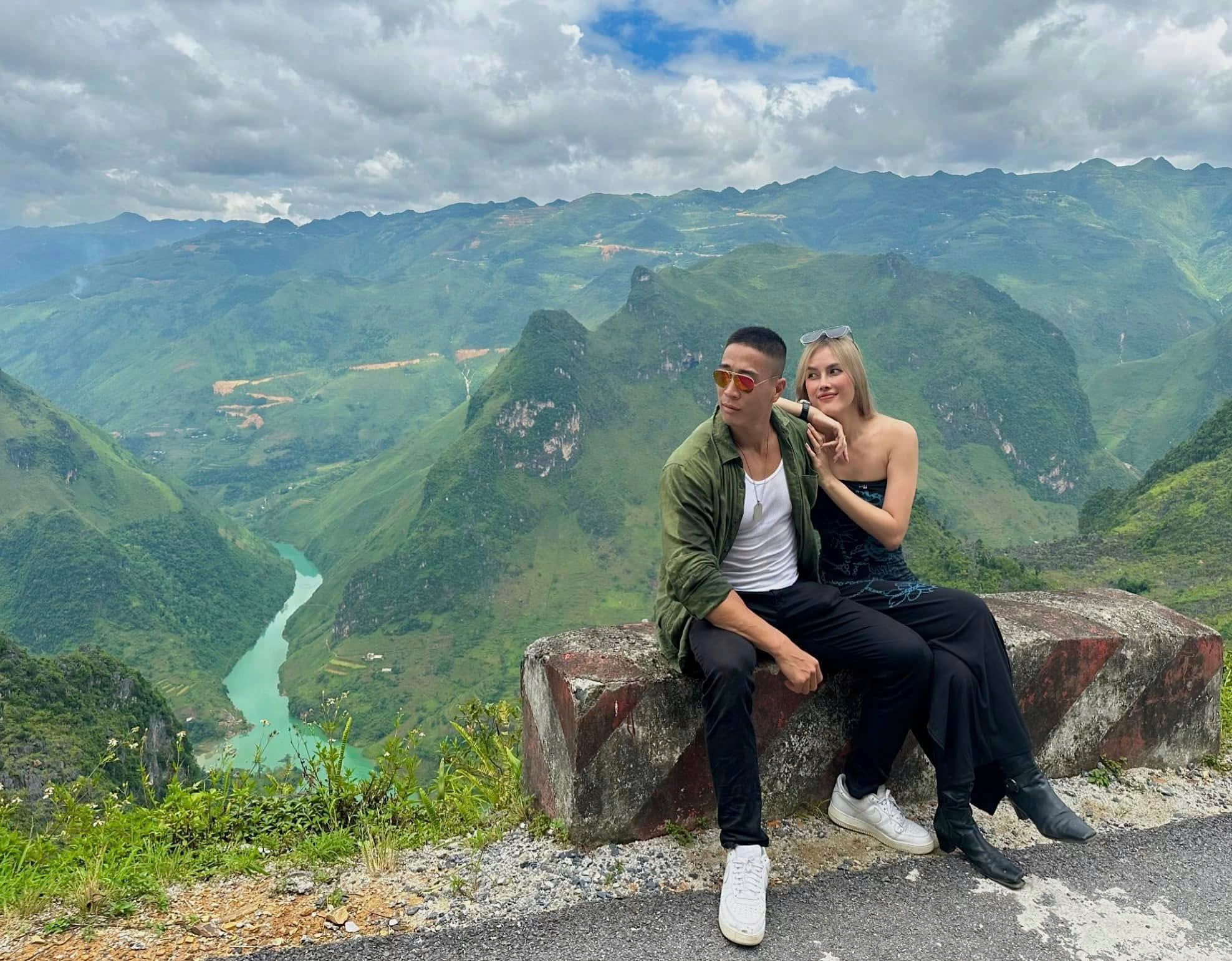 Linh Sơn Lời hứa đầu ti&ecirc;n tiết lộ vợ xinh đẹp, kh&ocirc;ng ghen tu&ocirc;ng với bạn diễn - Ảnh 6.