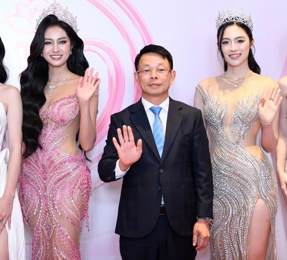 &Aacute; hậu Ch&acirc;u Anh vắng mặt tại Hoa hậu Việt Nam 2026 v&igrave; l&yacute; do sức khỏe - Ảnh 2.