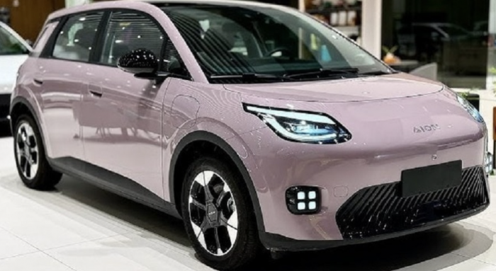 Hatchback gi&aacute; 284 triệu đồng thiết kế tinh tế, trang bị hiện đại vượt tầm gi&aacute;, rẻ hơn hẳn Kia Morning, Hyundai Grand i10 - Ảnh 4.